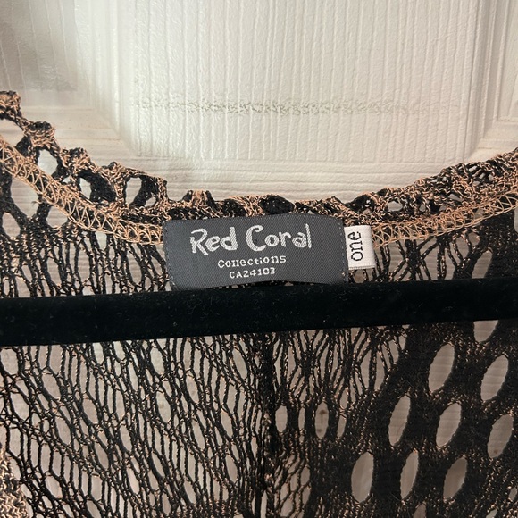 Corel Red Vest - Picture 11 of 15